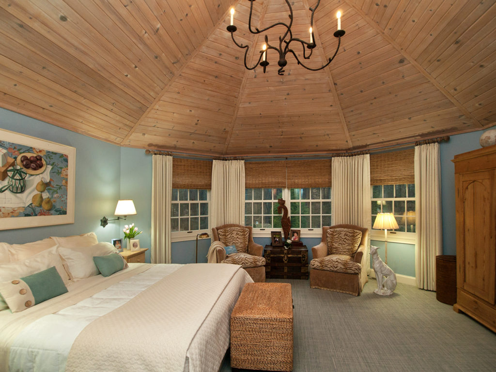 Master bedroom with pine ceiling